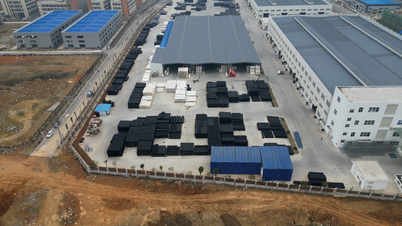 材质适配：PVC 和 PE 管怎么连接？转接头密封性能测试